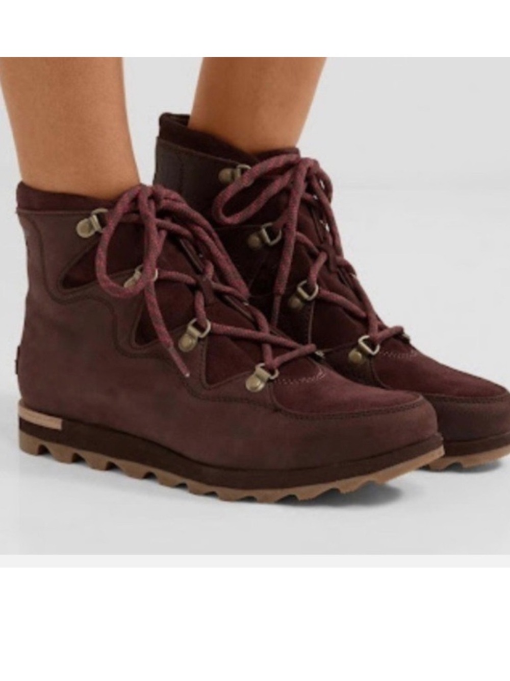 SOREL Women's Sneakchic Alpine Boots Lace Up Redwood Suede Size 8.5